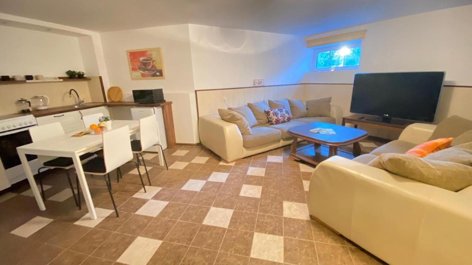 Plavu 16 Apartamento Jūrkalne Exterior foto